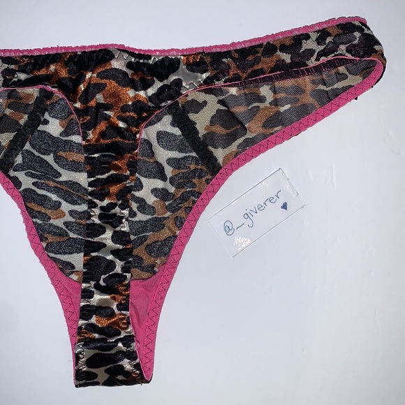 VS X Betsey Johnson Pink Leopard 36 C / S Bra Set - Picture 11 of 16